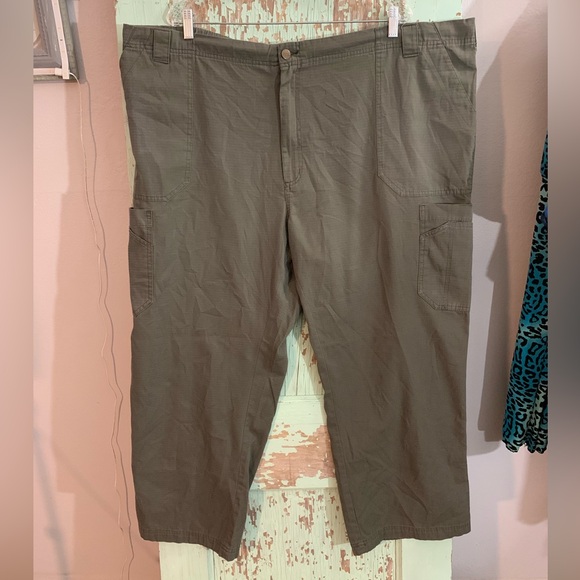 Carhartt Other - Men’s olive green Carhartt cargo work pants